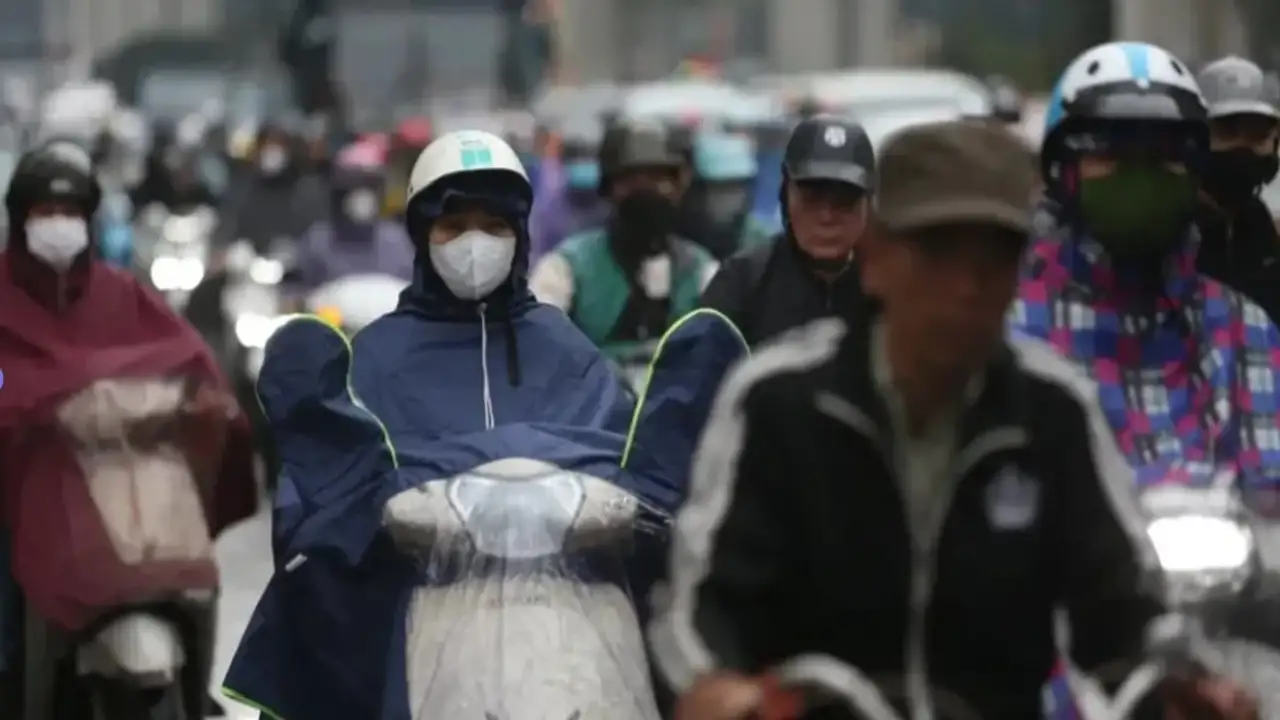 تحذير للأرصاد.. موجة أمطار غزيرة تضرب المحافظات مع انخفاض ملحوظ في درجات الحرارة